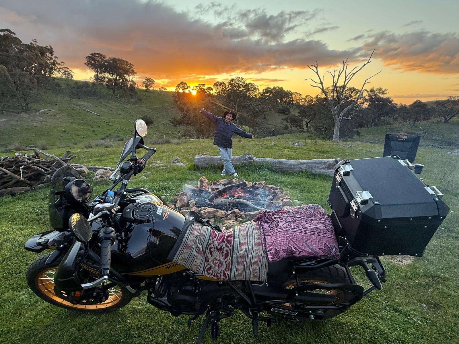 Sunset and woodsmoke on the south road to Geelong